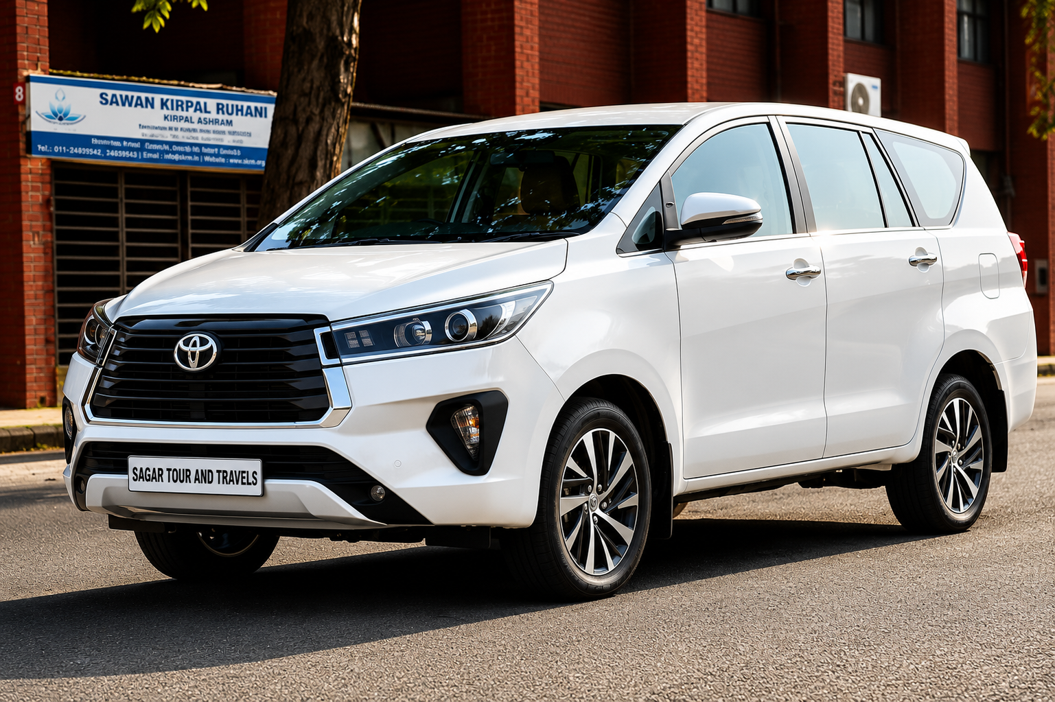 Innova Hycross